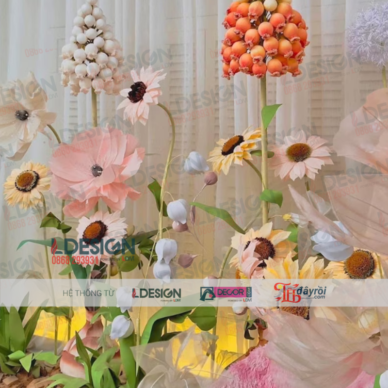 Tiểu cảnh hoa giấy Organza khổng lồ thủ công màu hồng và tím - Hình ảnh 6